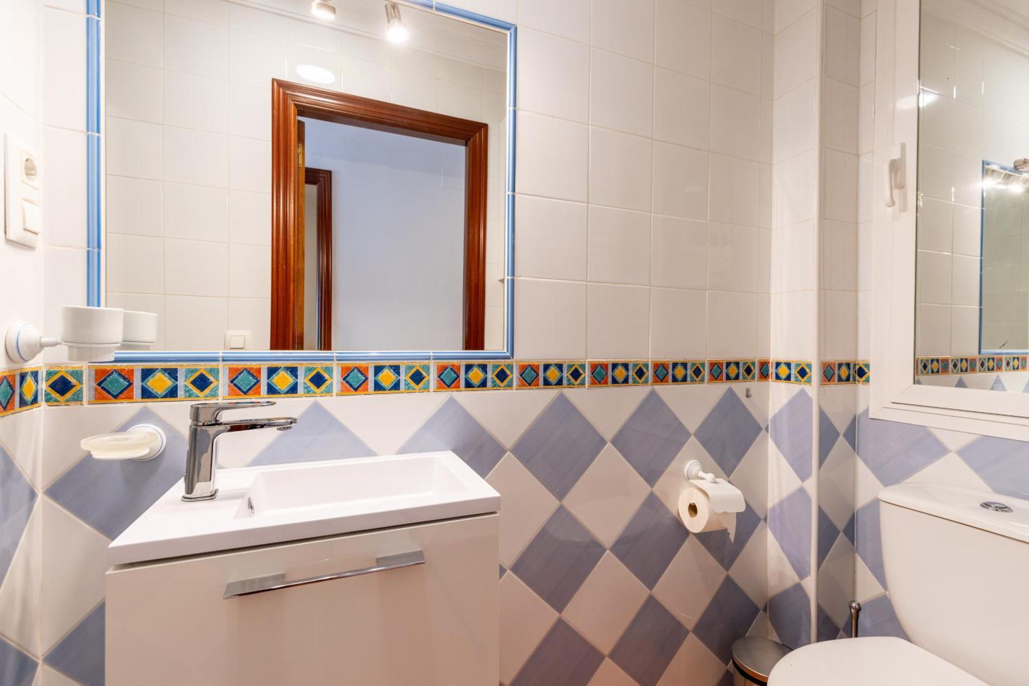 Bn Luminoso Familias En Excelente Ubicacion Apartment Sevilla
